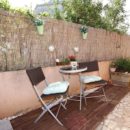 Apartments Villa Nikola * Rovinj