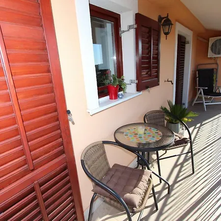 Apartments Villa Nikola