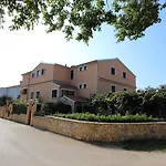 Apartment Nikola