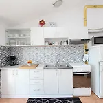 Apartment Nikola *