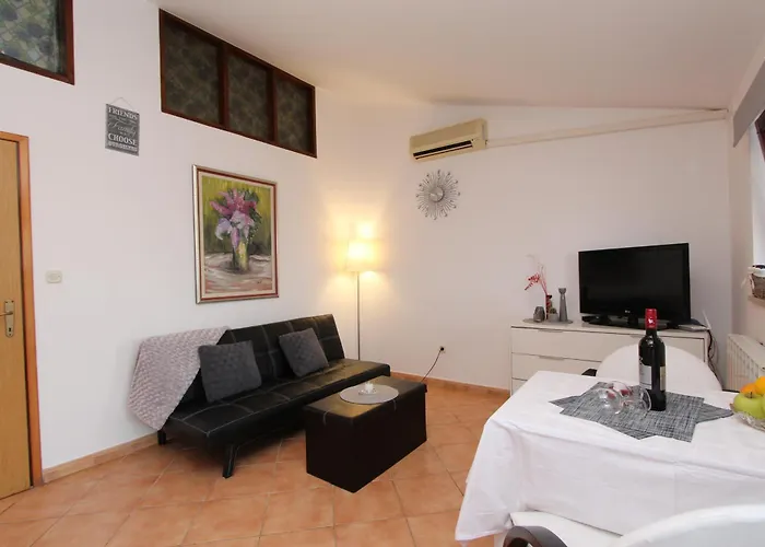 Nikola Apartmán Rovinj